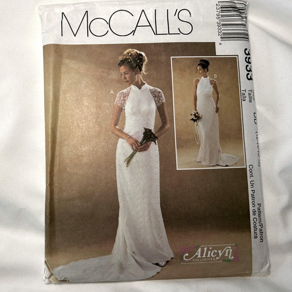 McCall’s 3933 Uncut Sewing Pattern